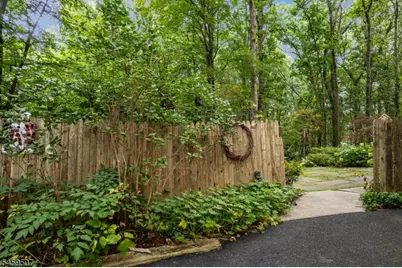 20 Edward Dr, Mount Olive, NJ 07836 - Photo 28