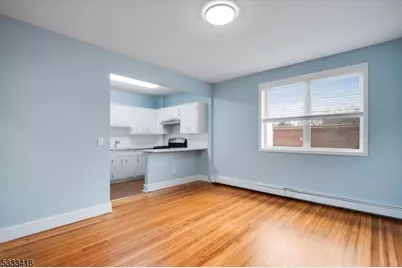 626 Valley Rd Apt #1, Montclair, NJ 07043 - Photo 4