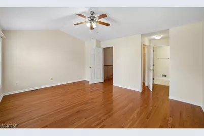 533 Coventry Dr, Nutley, NJ 07110 - Photo 20