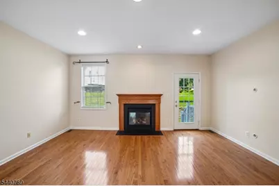 533 Coventry Dr, Nutley, NJ 07110 - Photo 14