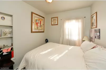 18 Parker Ave, Hawthorne, NJ 07506 - Photo 12