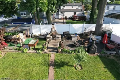 18 Parker Ave, Hawthorne, NJ 07506 - Photo 24