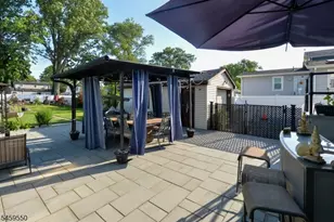 18 Parker Ave, Hawthorne, NJ 07506 - Photo 20