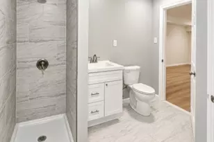 328 Hawthorne Ave, Newark, NJ 07112 - Photo 8