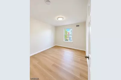 328 Hawthorne Ave #1, Newark, NJ 07112 - Photo 4