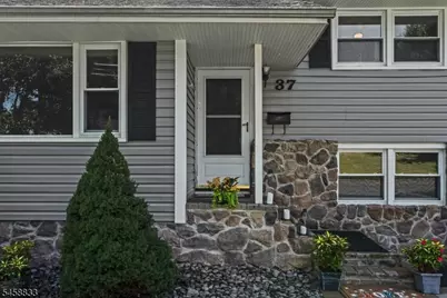 37 Continental Ave, Morristown, NJ 07960 - Photo 2