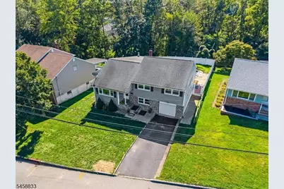37 Continental Ave, Morristown, NJ 07960 - Photo 32