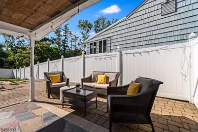37 Continental Ave, Morristown, NJ 07960 - Photo 24