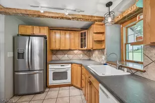 21 Hickory Run Rd, Lebanon Township, NJ 07830 - Photo 16