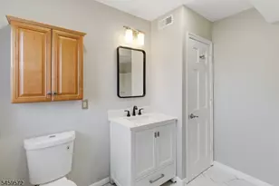 26 W 2nd St, Florence Township, NJ 08518 - Photo 18