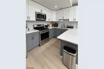 574 Preakness Ave #1, Haledon, NJ 07508 - Photo 4