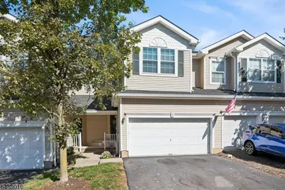 4 Old Orchard Ct, Clinton, NJ 08809 - Photo 1