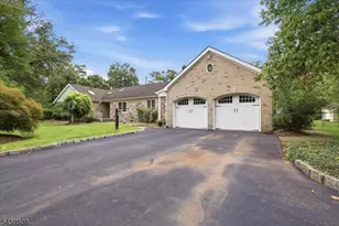108 Lynch St, Franklin Township, NJ 08873 - Photo 2