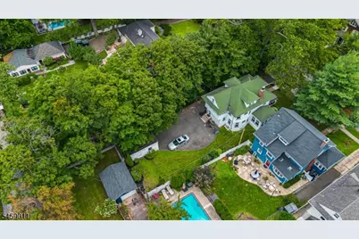 166 Midland Ave, Glen Ridge, NJ 07028 - Photo 22