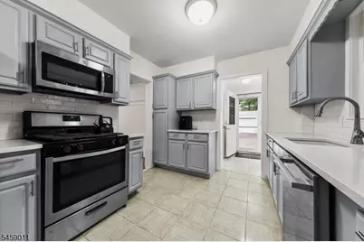 166 Midland Ave, Glen Ridge, NJ 07028 - Photo 10