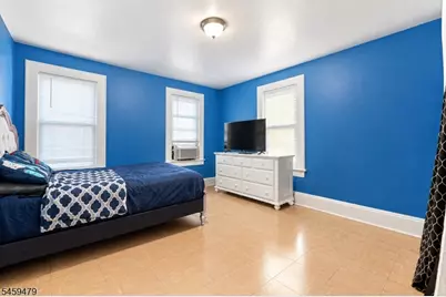 51 W 2nd St, Bound Brook, NJ 08805 - Photo 14
