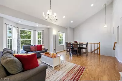 347 Winthrop Dr, Nutley, NJ 07110 - Photo 8