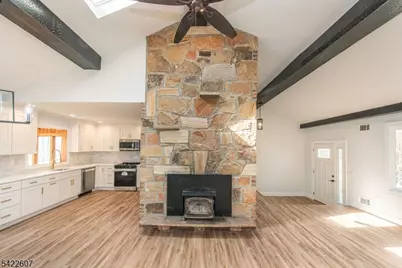 3 Maple Path, Mount Arlington, NJ 07850 - Photo 6