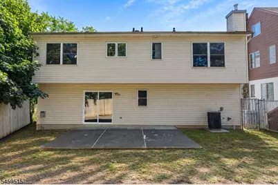 192 Indian Run Pkwy, Union Township, NJ 07083 - Photo 26