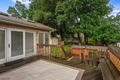 15 Oak Ln, Verona, NJ 07044 - Photo 32