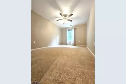 208 Welsh Pl, Morris Plains, NJ 07950 - Photo 14