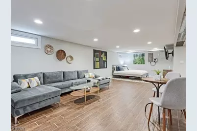 48 Lakeview Dr, Morris Plains, NJ 07950 - Photo 26