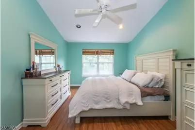 3107 Scenic Ct, Denville, NJ 07834 - Photo 18