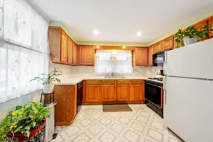 424 Frankfort St, Orange, NJ 07050 - Photo 4