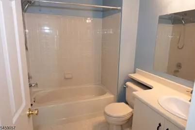 128 Arbor Way, Branchburg Township, NJ 08876 - Photo 12