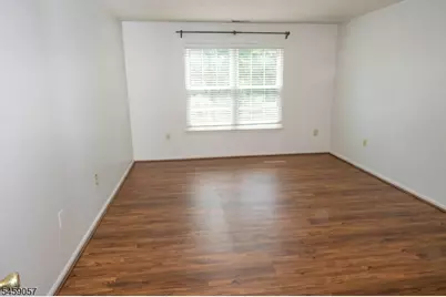 128 Arbor Way, Branchburg Township, NJ 08876 - Photo 14
