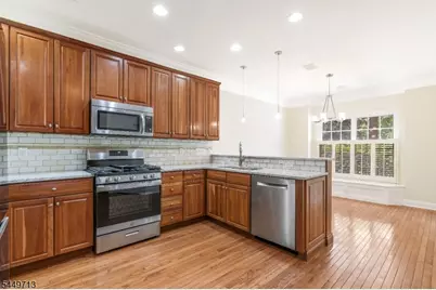 49 Georgetown Ct, Bernards Township, NJ 07920 - Photo 16