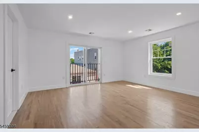 144 N 14th St, East Orange, NJ 07017 - Photo 14