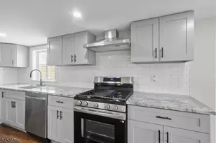 125 Park Ave, Newark, NJ 07104 - Photo 14