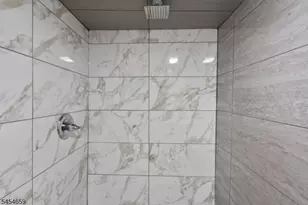 125 Park Ave, Newark, NJ 07104 - Photo 38