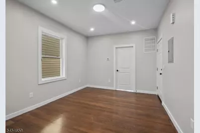 125 Park Ave, Newark, NJ 07104 - Photo 28