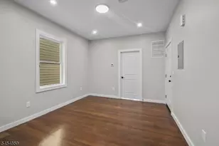 125 Park Ave, Newark, NJ 07104 - Photo 28