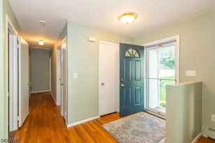 20 Byron Pl, Sparta Township, NJ 07871 - Photo 4