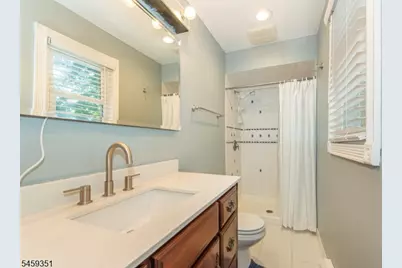 20 Byron Pl, Sparta Township, NJ 07871 - Photo 22
