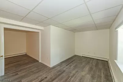 20 Byron Pl, Sparta Township, NJ 07871 - Photo 28