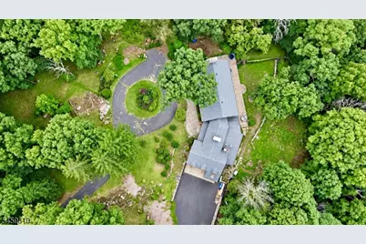 389 Green Rd, Sparta Township, NJ 07871 - Photo 2