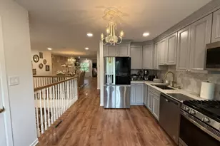 386 Waterview Rd, Bridgewater, NJ 08807 - Photo 4