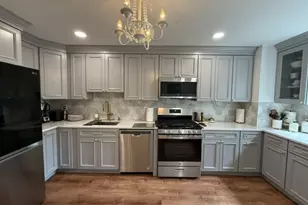 386 Waterview Rd, Bridgewater, NJ 08807 - Photo 2