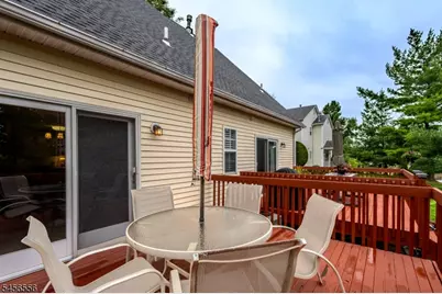 133 Town Center Dr, Warren Township, NJ 07059 - Photo 20