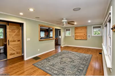 279 Prospect Point Rd, Jefferson Township, NJ 07849 - Photo 2