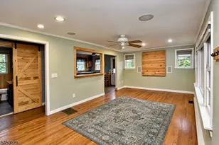279 Prospect Point Rd, Jefferson Township, NJ 07849 - Photo 2
