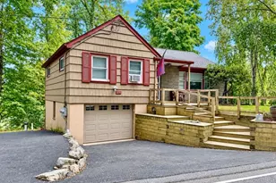 279 Prospect Point Rd, Jefferson Township, NJ 07849 - Photo 1