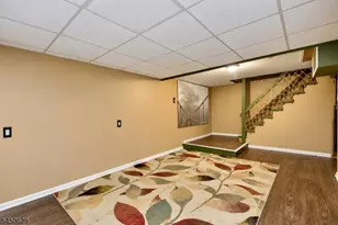 279 Prospect Point Rd, Jefferson Township, NJ 07849 - Photo 10