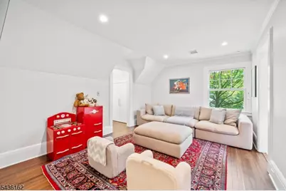 48 Edgemont Rd, Montclair, NJ 07042 - Photo 34