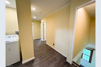 137 Centerton Dr, Parsippany, NJ 07054 - Photo 10