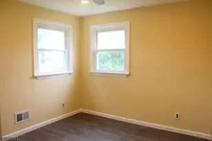 137 Centerton Dr, Parsippany, NJ 07054 - Photo 14